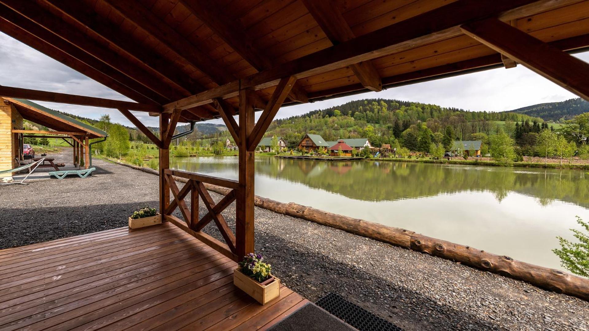 Domki Gorska Zatoka สโตรเนีย ชล็องสเกีย ภายนอก รูปภาพ